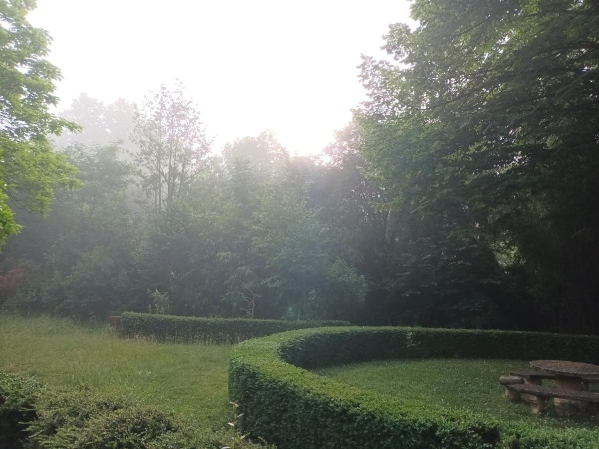 Le Jardin Secret Bed & Breakfast แซ็ง-ต็องโตแน็ง ภายนอก รูปภาพ