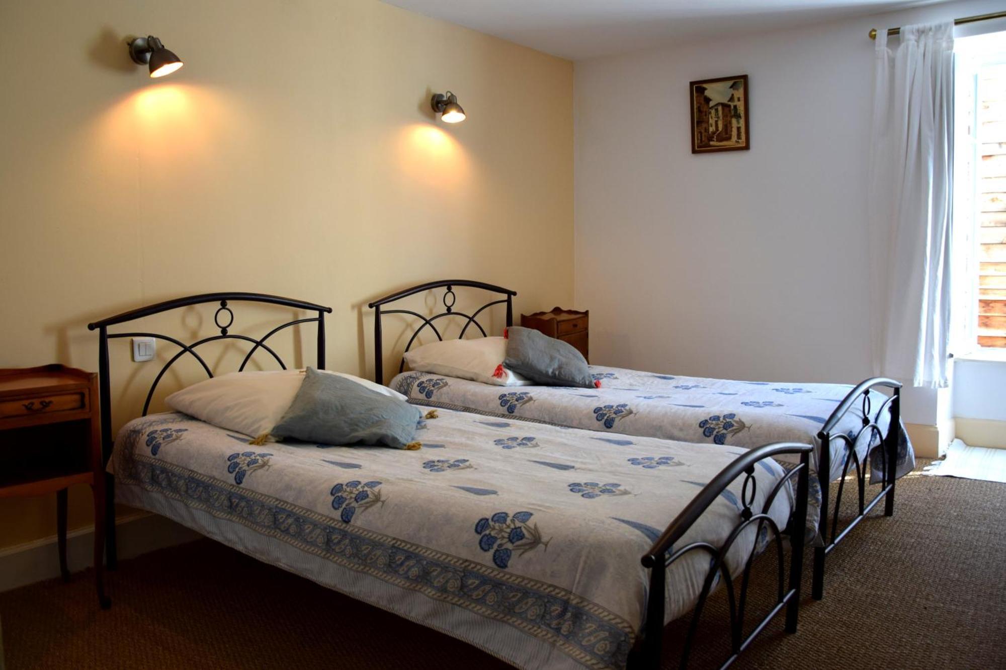 Le Jardin Secret Bed & Breakfast แซ็ง-ต็องโตแน็ง ภายนอก รูปภาพ