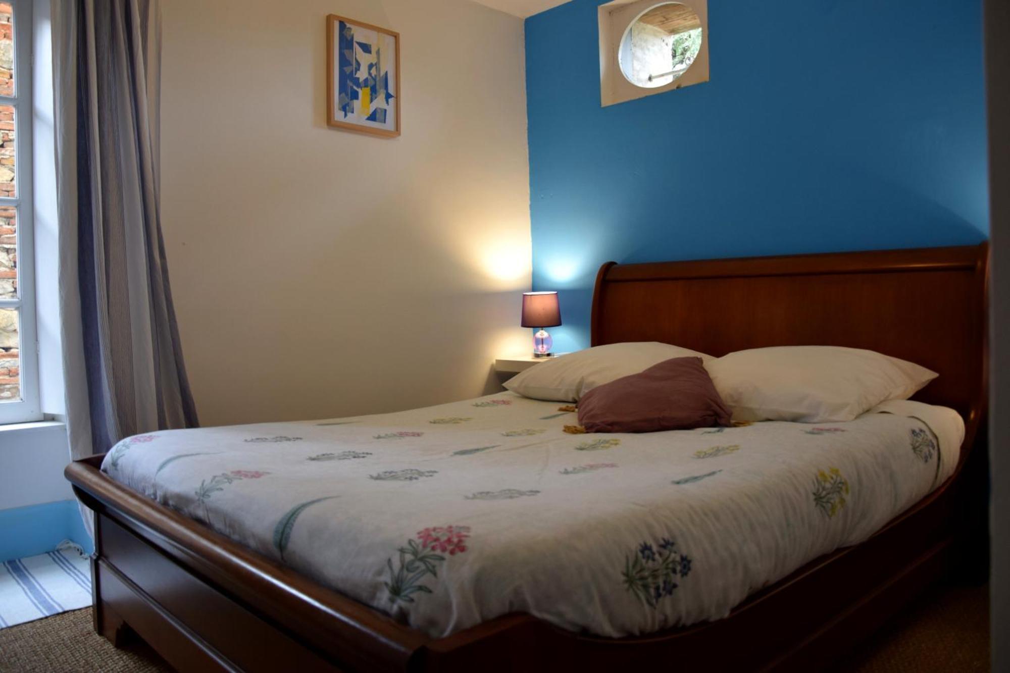 Le Jardin Secret Bed & Breakfast แซ็ง-ต็องโตแน็ง ภายนอก รูปภาพ